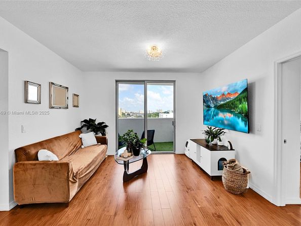 36 NW 6th Ave 701, Miami FL 33128