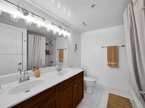 36 NW 6th Ave 701, Miami FL 33128