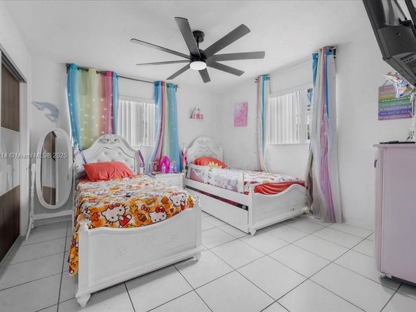 640 NE 168th St, North Miami Beach FL 33162