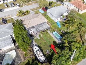 640 NE 168th St, North Miami Beach FL 33162