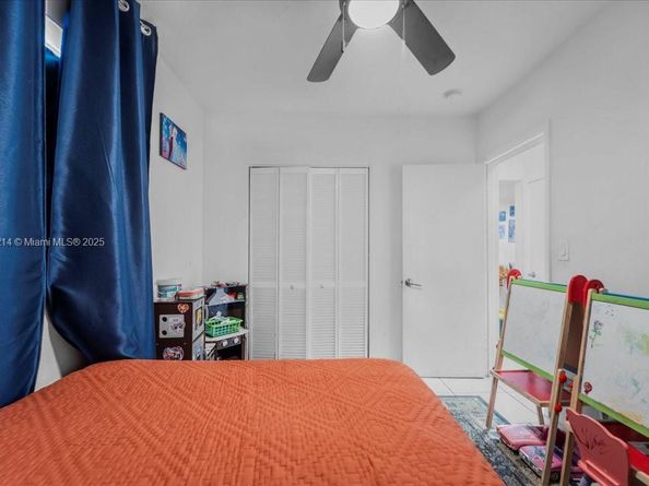 640 NE 168th St, North Miami Beach FL 33162