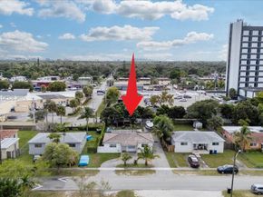 640 NE 168th St, North Miami Beach FL 33162