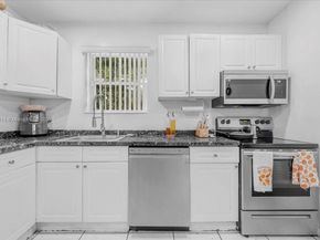 640 NE 168th St, North Miami Beach FL 33162