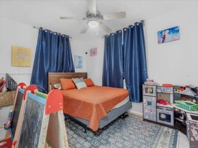 640 NE 168th St, North Miami Beach FL 33162