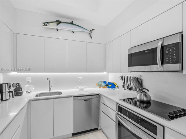 1500 Bay Rd 1548S, Miami Beach FL 33139