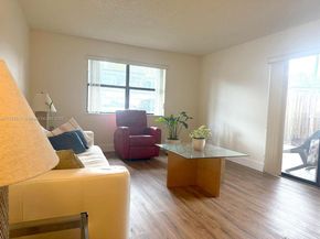 14240 SW 94th Cir Ln 10332, Miami FL 33186