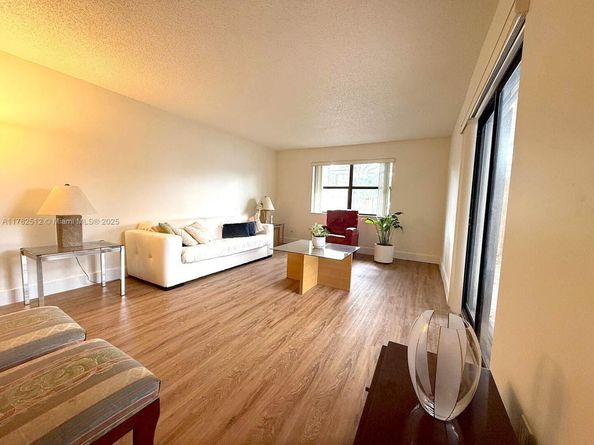 14240 SW 94th Cir Ln 10332, Miami FL 33186