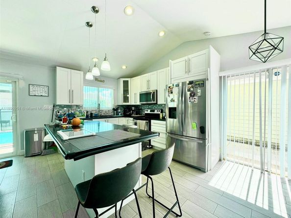 14145 SW 100th Ter, Miami FL 33186