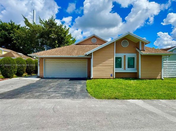 14145 SW 100th Ter, Miami FL 33186