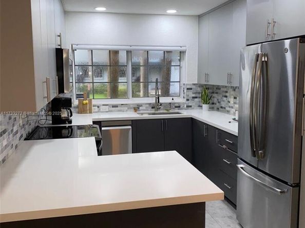 3464 NW 99th Way 3464, Coral Springs FL 33065