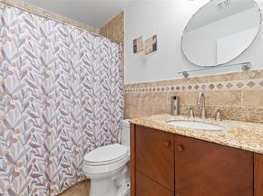 6235 Kendale Lakes Cir 247, Miami FL 33183