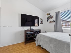6235 Kendale Lakes Cir 247, Miami FL 33183