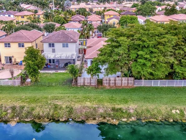 1130 NE 41st Ave, Homestead FL 33033