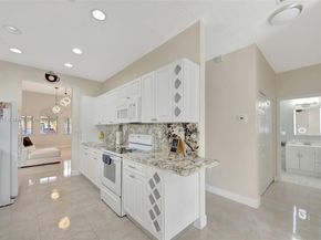 1130 NE 41st Ave, Homestead FL 33033