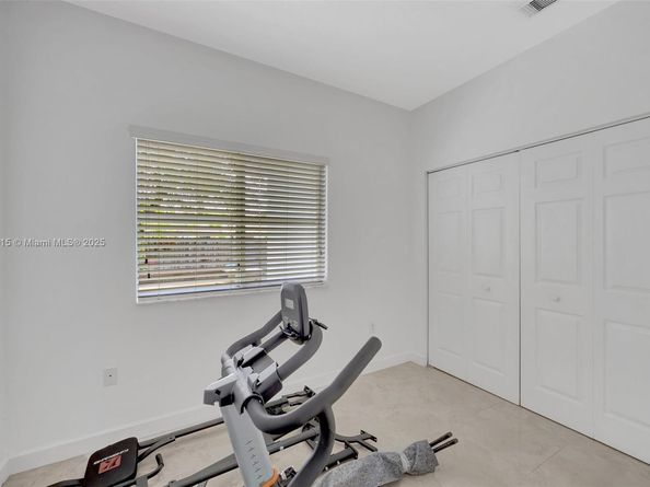 1130 NE 41st Ave, Homestead FL 33033