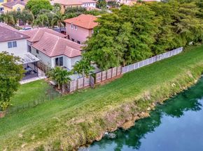 1130 NE 41st Ave, Homestead FL 33033