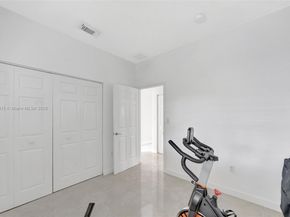 1130 NE 41st Ave, Homestead FL 33033