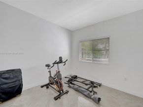 1130 NE 41st Ave, Homestead FL 33033