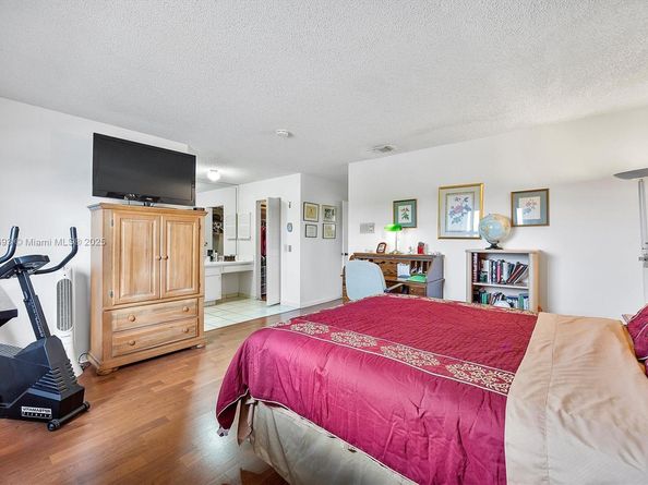 1456 SW 134th Pl, Miami FL 33184