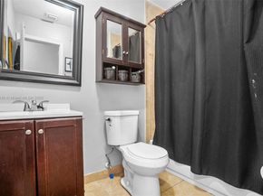 11540 NW 33rd St, Sunrise FL 33323