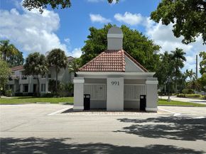 731 Lyons Rd 16203, Coconut Creek FL 33063