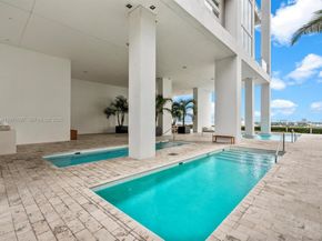 1040 Biscayne Blvd 1107, Miami FL 33132