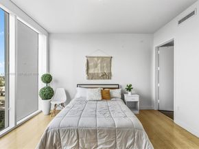 1040 Biscayne Blvd 1107, Miami FL 33132