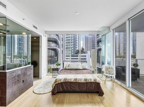 1040 Biscayne Blvd 1107, Miami FL 33132