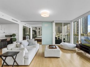 1040 Biscayne Blvd 1107, Miami FL 33132