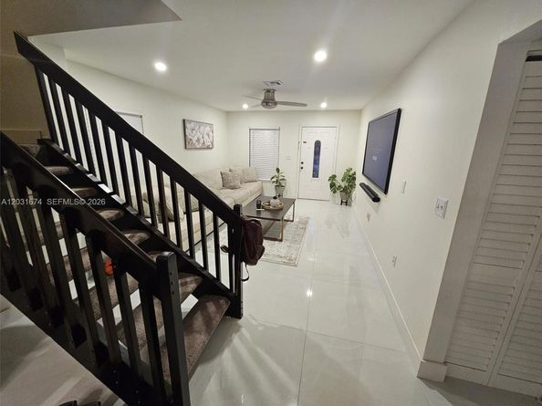 Undisclosed Address #A12031674, Miramar FL 33025