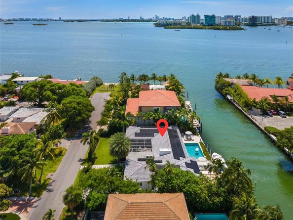 1250 NE 87th St, Miami FL 33138