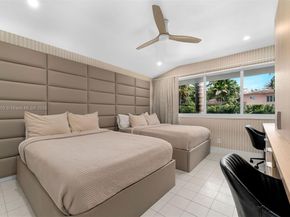 1250 NE 87th St, Miami FL 33138