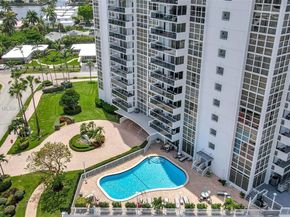 2701 N Ocean Blvd 18A, Fort Lauderdale FL 33308