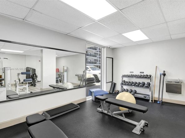 2701 N Ocean Blvd 18A, Fort Lauderdale FL 33308