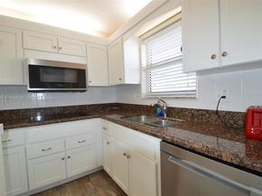 1451 N 12th Ct 8B, Hollywood FL 33019