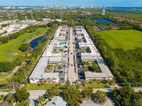 1451 N 12th Ct 8B, Hollywood FL 33019