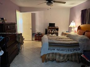 7422 NW 70th Ave, Tamarac FL 33321
