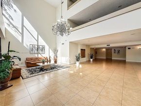 16475 Golf Club Rd 202, Weston FL 33326