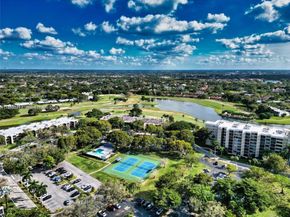 16475 Golf Club Rd 202, Weston FL 33326