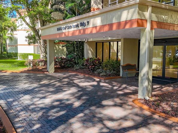 16475 Golf Club Rd 202, Weston FL 33326