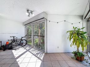16475 Golf Club Rd 202, Weston FL 33326