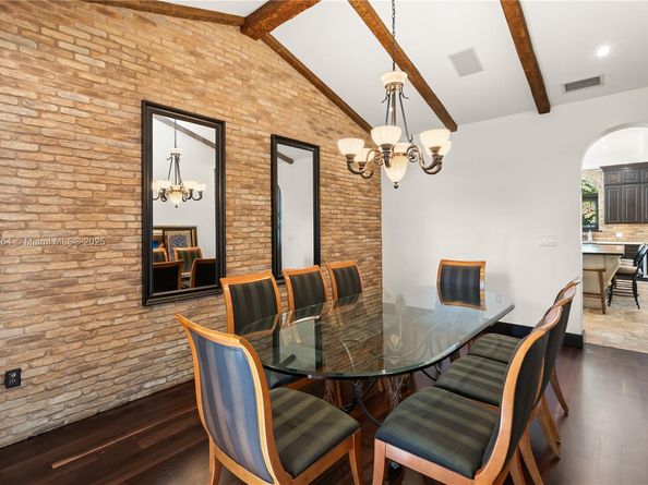 1511 Alegriano Ave, Coral Gables FL 33146