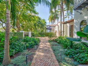 1511 Alegriano Ave, Coral Gables FL 33146