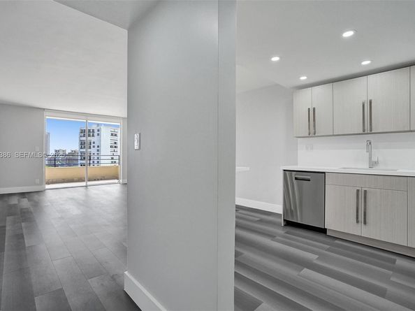 500 Three Islands Blvd 1201, Hallandale Beach FL 33009