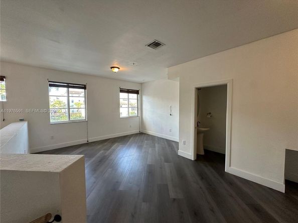 12430 SW 50th St 131, Miramar FL 33027