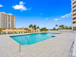 3802 NE 207th St 2704, Aventura FL 33180