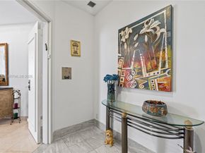 3802 NE 207th St 2704, Aventura FL 33180