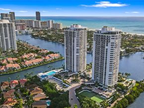 3802 NE 207th St 2704, Aventura FL 33180