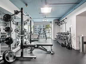60 SW 13th St 2500, Miami FL 33130
