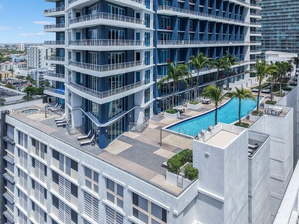 60 SW 13th St 2500, Miami FL 33130